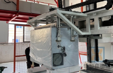 自动夹抱机@1x (1).png